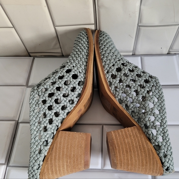 MI.IM Women’s Pale Blue Woven Braided Mules Slides 2.5in Block Heel - Picture 8 of 8